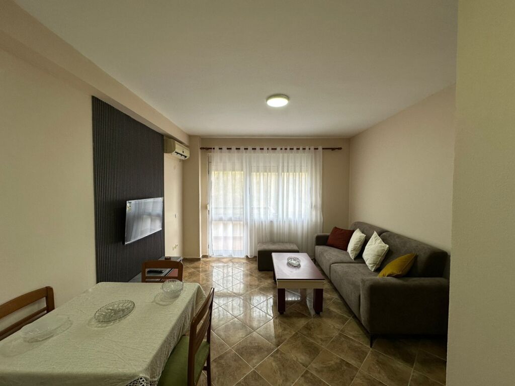 🏡 SHITET APARTAMENT 1+1 TEK SHKËMBI I KAVAJËS