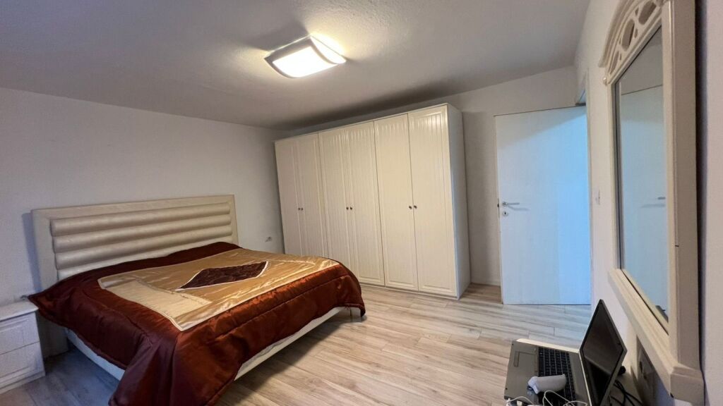 APPARTAMENTO CON VISTA 2+1- STAZIONE DEL TRENO, VIA IMER BEQIRI