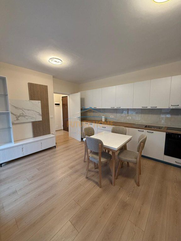 Qera, Apartament 1+1+Post parkimi, Rruga Dervish Hekali, Shkolla e Kuqe, Tiranë