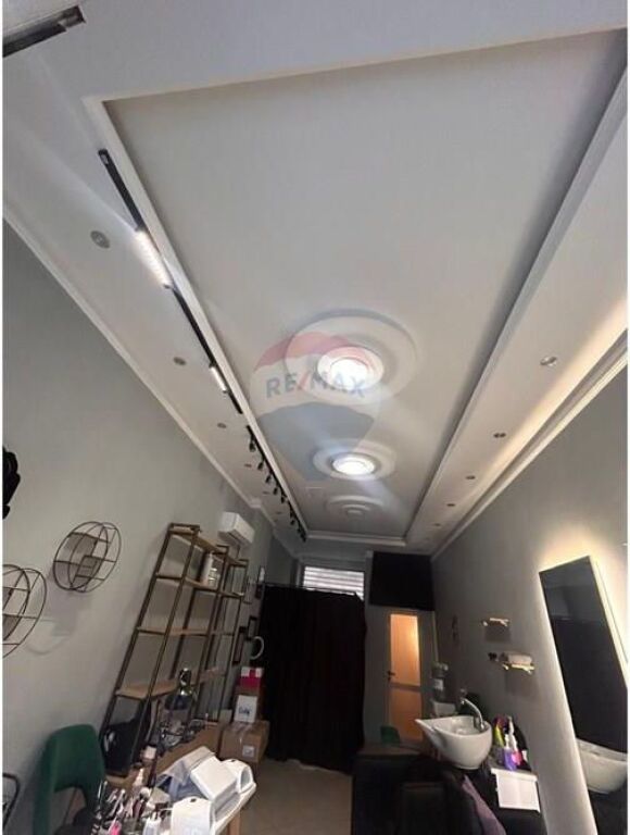 🔥 OKAZION – DYQAN PËR SHITJE PRANË SPITALIT, VLORË