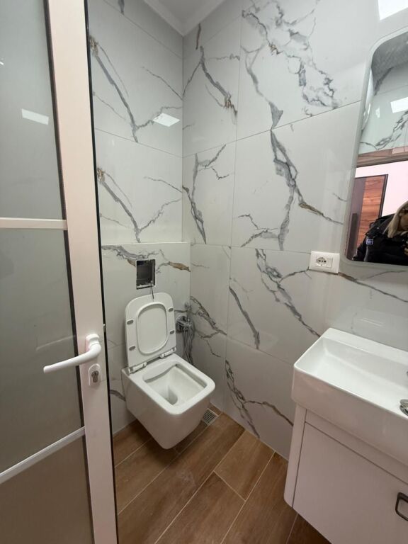 IN VENDITA APPARTAMENTO 1+1 – SCUOLA ROSSA