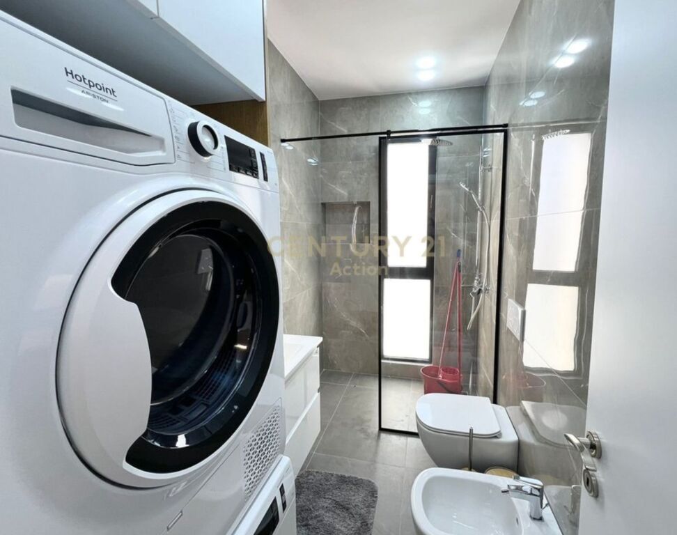 SUPER APPARTAMENTO IN AFFITTO 1+1+POSTO AUTO