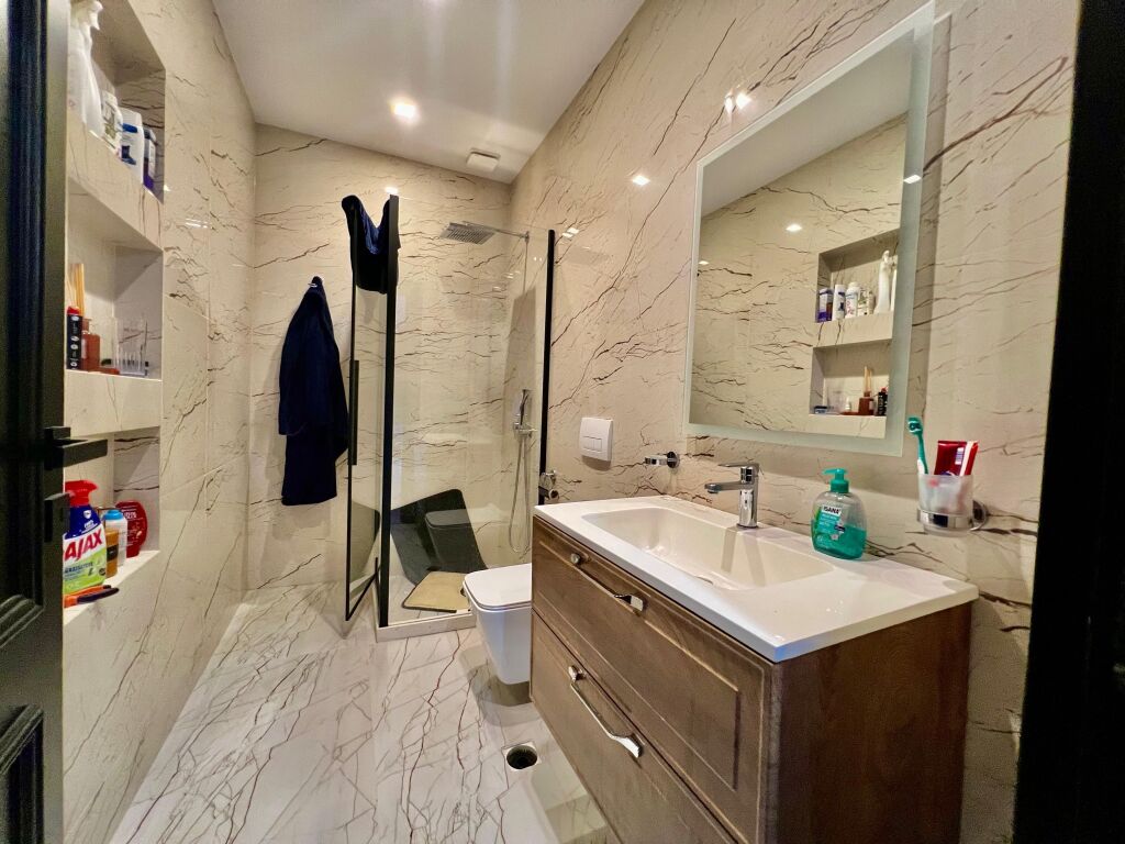 SHESIM , PENTHOUSE MODERN 3+1+3 me 3 POSTE PARKIMI