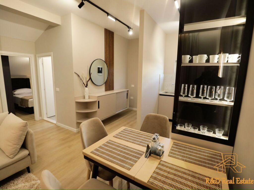 Jepet me qira super apartament  2+1, 80 m² – Kodra e Priftit