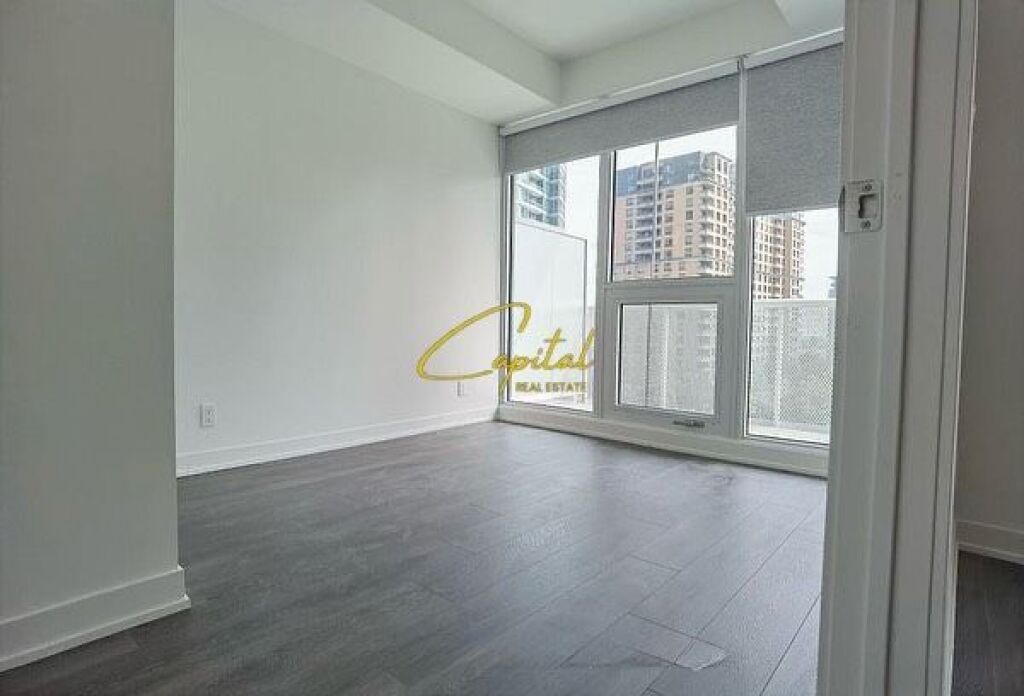 ZYRE ME QIRA 60 M2 QENDER 700 EURO