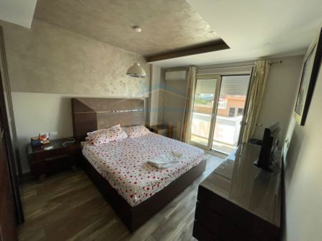 In vendita, Appartamento 3+1+2, Giardino Botanico