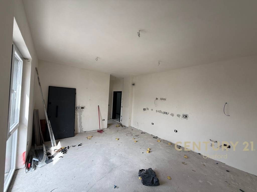 SHESIM APARTAMENT 1+1,TEK ISH FUSHA E AVIACIONIT!