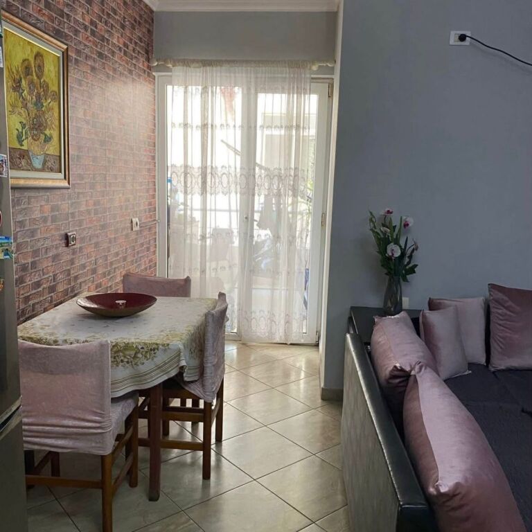 🏡 Shitet Apartament 2+1 – Fresku ✨