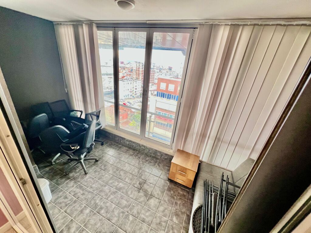 SHESIM , PENTHOUSE MODERN 3+1+3 me 3 POSTE PARKIMI