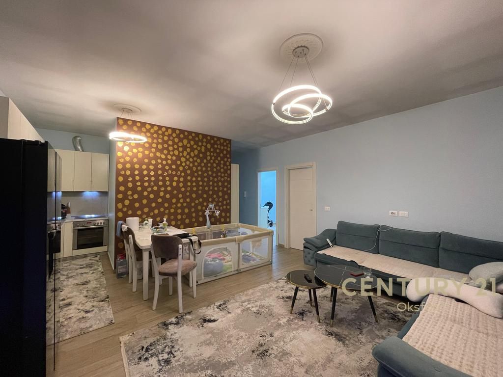 FOR SALE 2+1 APARTMENT NEAR THE UNITED SCHOOL