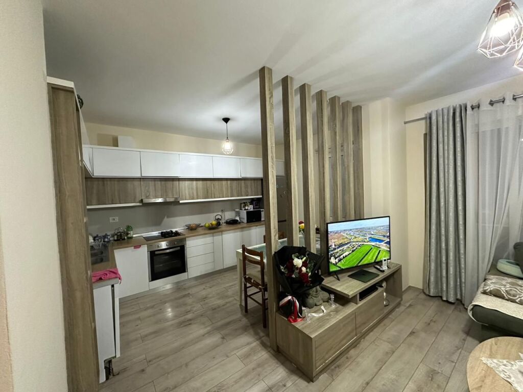 🏡 APPARTAMENTO 1+1 IN AFFITTO VICINO ALLE EX ZONE DELLA POLIZIA, DURRËS