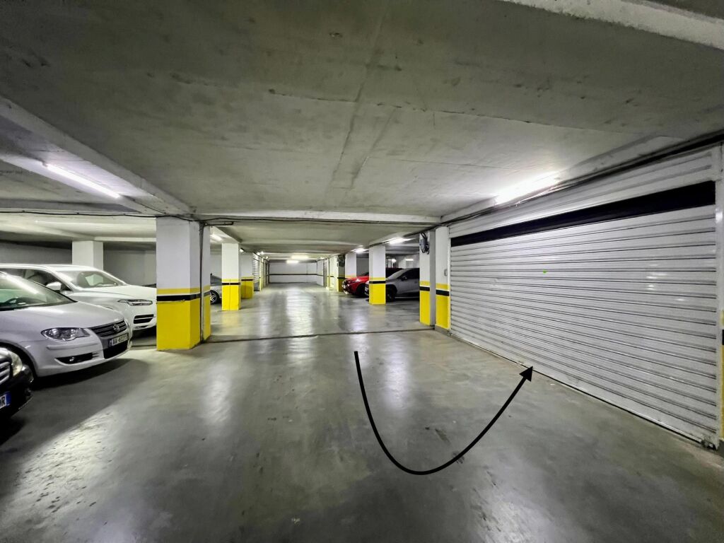 SHESIM , PENTHOUSE MODERN 3+1+3 me 3 POSTE PARKIMI