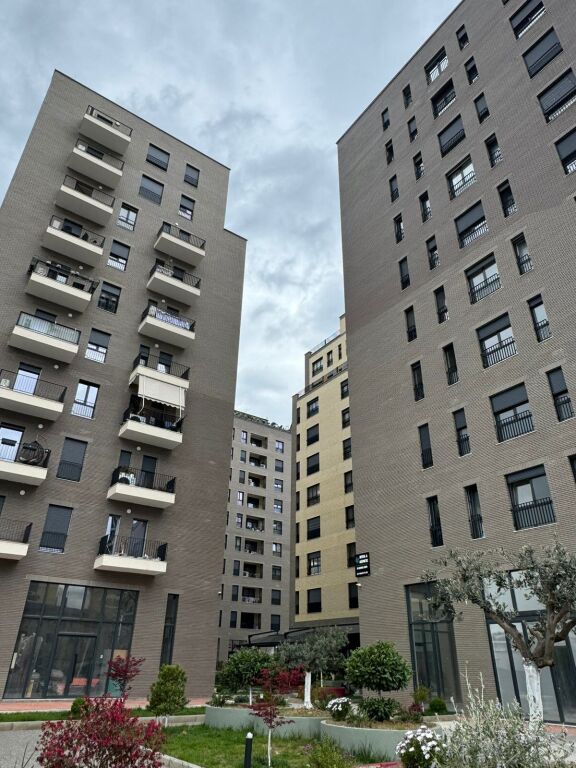 Campo di Aviazione, Residenza IBN, Vendiamo super appartamento: 3+1+2