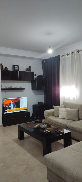 Qera, Apartament 2+1, Rruga e Kavajes Ish Parku, Condor Center