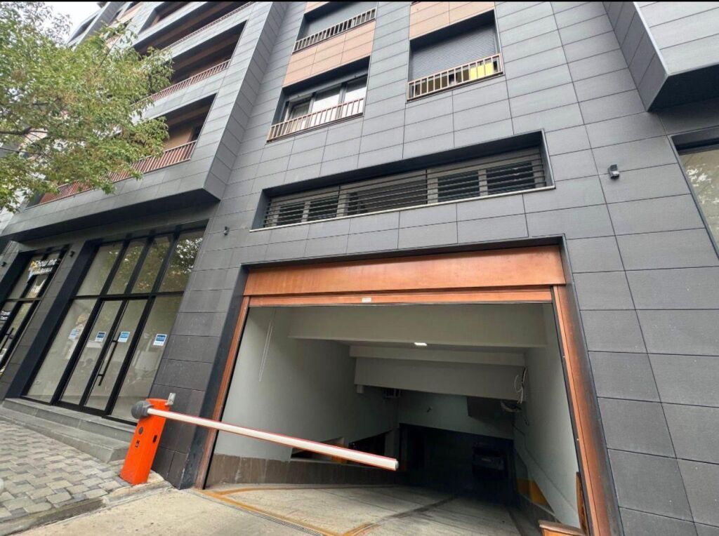 Posto Auto in Vendita  📍 Via Tefta Tashko, Pazari i Ri