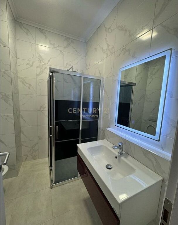 APPARTAMENTO IN AFFITTO 2+1+POSTO AUTO KODRA E DIELLI