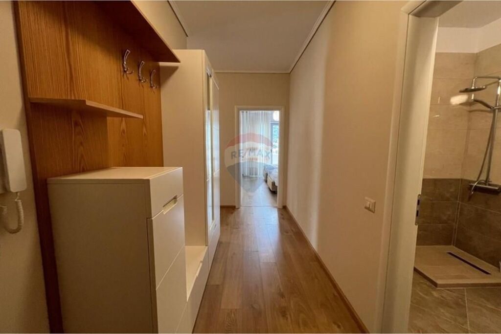 🏖️ Appartamento 2+1 in Affitto – Prima Linea, Via Dhimitër Konomi, Vlora