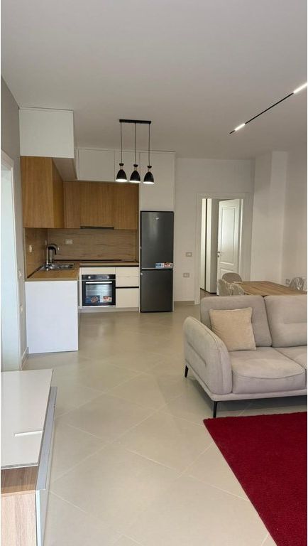 Qera, Apartament 1+1+POST PARKIMI , Rruga Siri Kodra, Tirane
