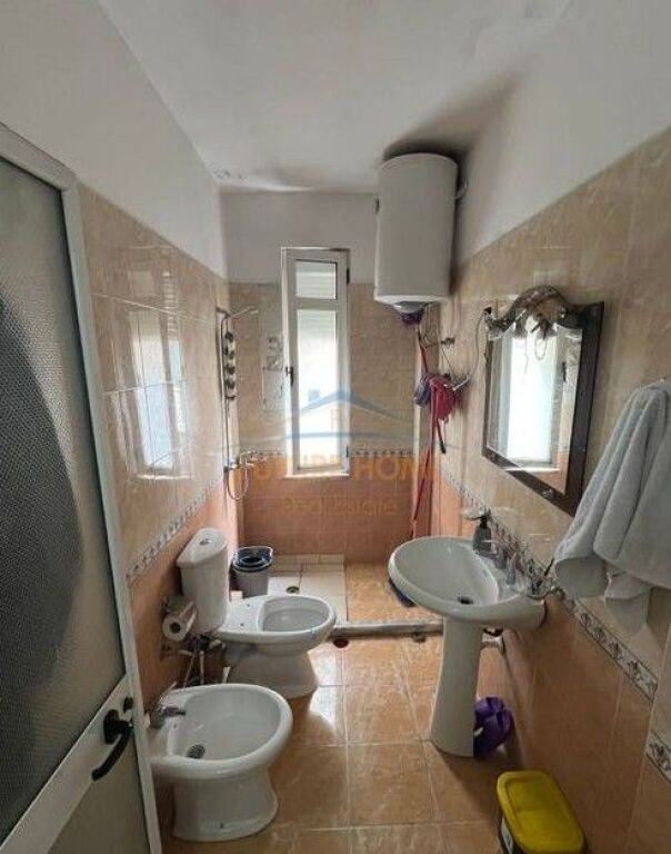 Shitet , Apartament 2+1,Kodra e Diellit , Tirane