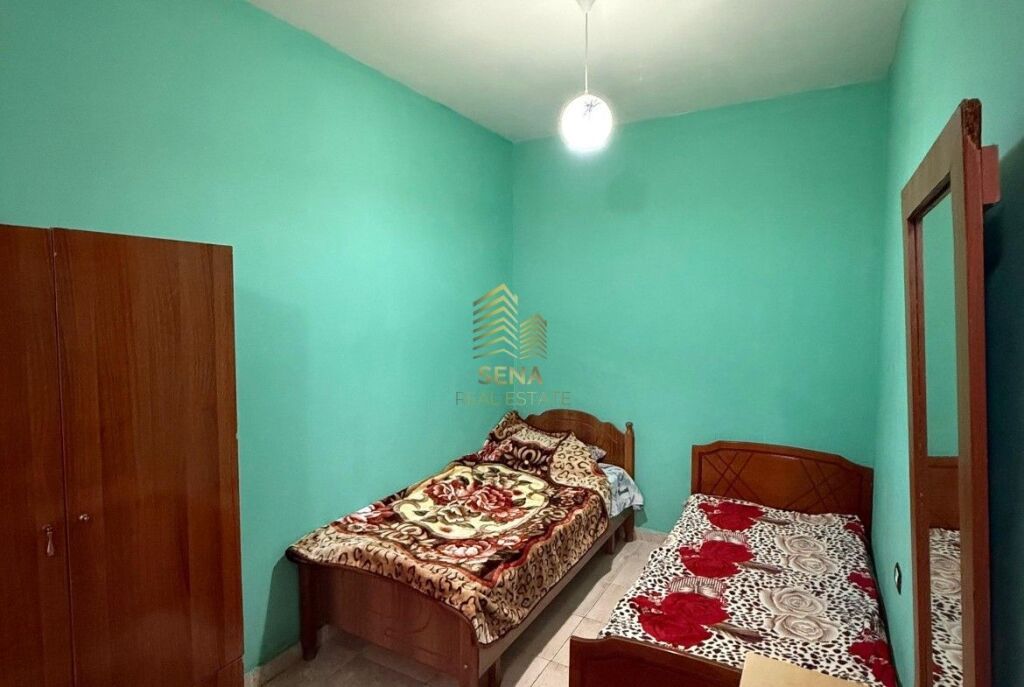 Qira, Hyrje Private 2+1+2blk, Astir-Unaza e Re, 47.000 Lek i Diskutueshem