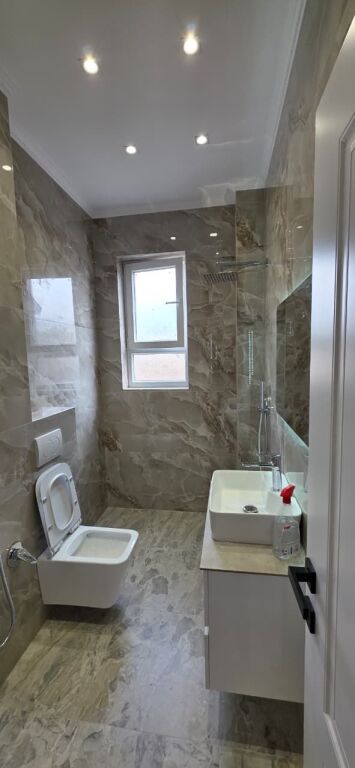 🔥 SHITET APARTAMENT 2+1 – RRUGA BARDHYL, TIRANË 🔥 .