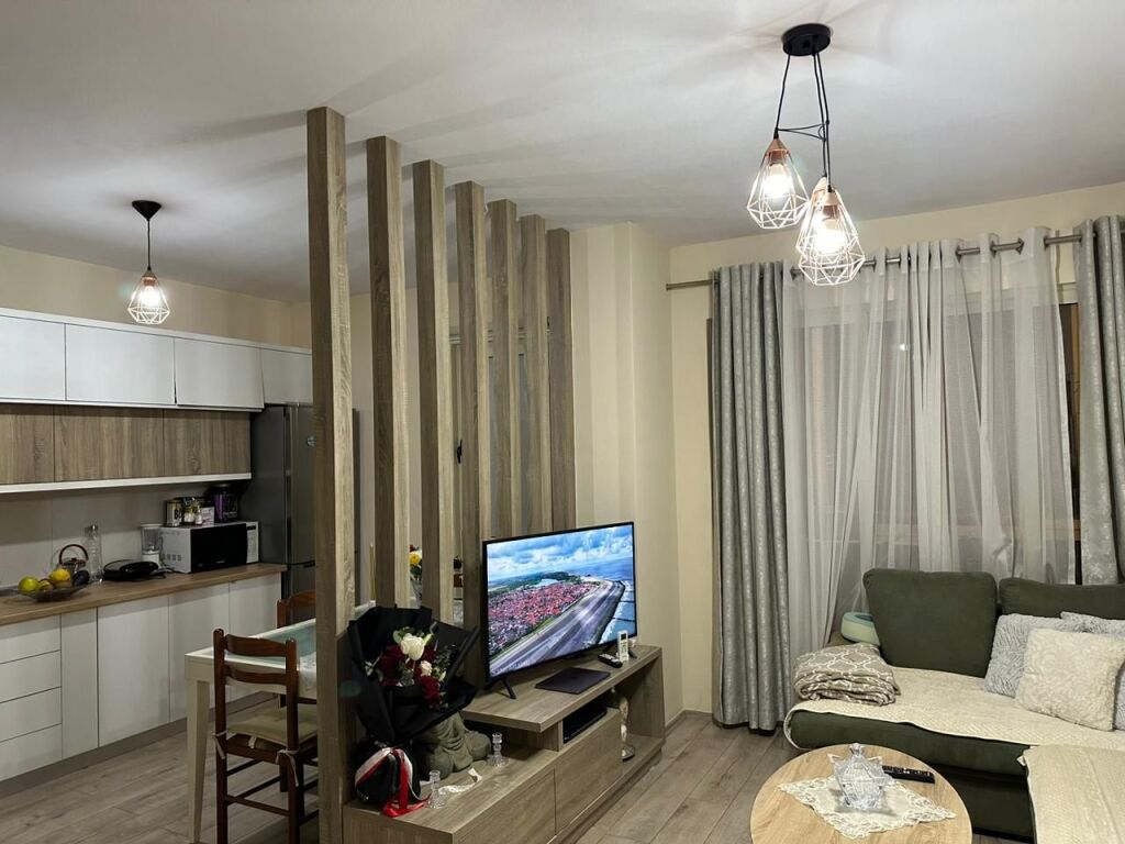 🏡 APPARTAMENTO 1+1 IN AFFITTO VICINO ALLE EX ZONE DELLA POLIZIA, DURRËS