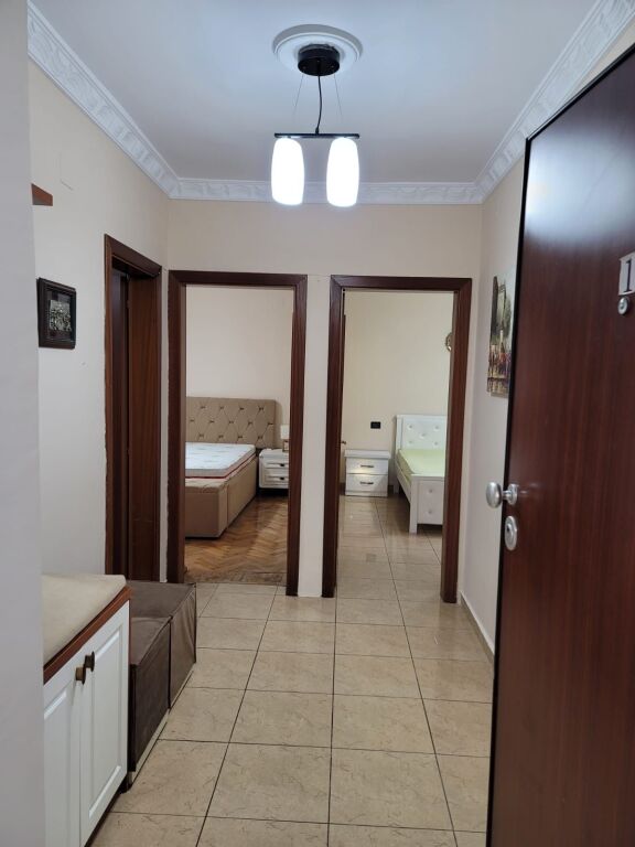 Appartamento 2+1+2 con Balconi in Affitto