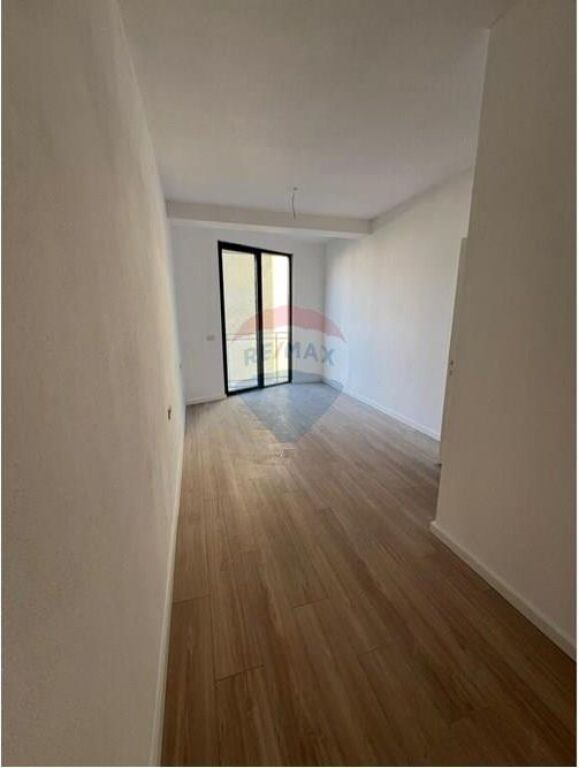 Apartment - For Rent - Mine Peza Street, Tirana