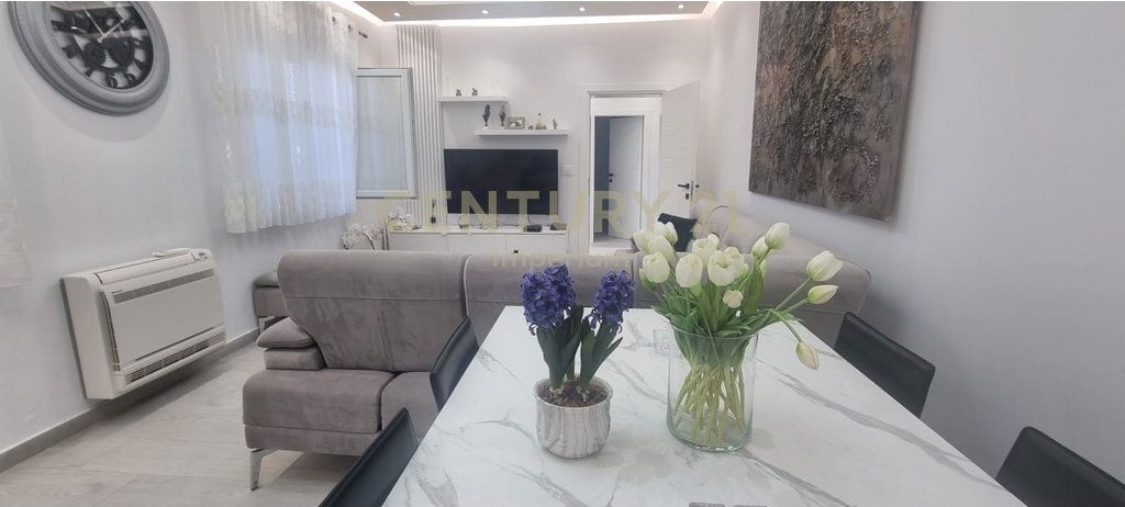 2-Storey Villa for Sale in Yrshek!