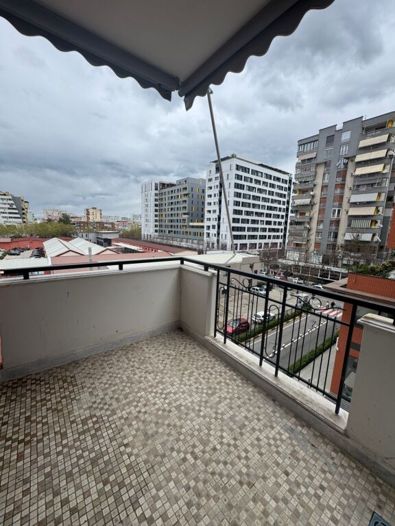 Appartamento 2+1+2+deposito in affitto presso il Complesso Delijorgji