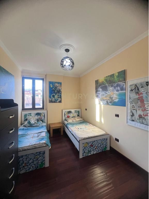 JEPET ME QIRA 2+1 NE VOLLGA!