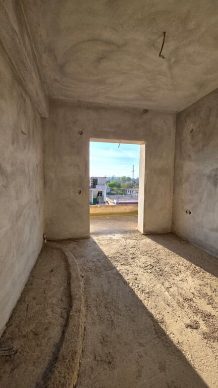 🏡 VILË 3-KATËSHE PËR SHITJE – LAGJJA 24 MAJI, VLORË