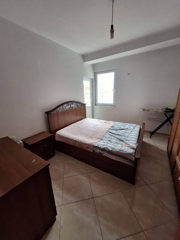 Appartamento in affitto 1+1 ad Astir, vicino al Bar Artisti