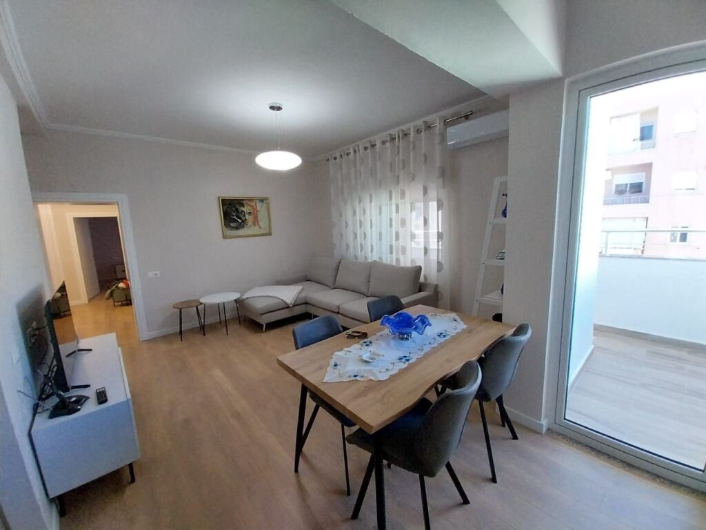 🏡 AFFITTASI APPARTAMENTO 2+1 VICINO AL MUSEO, DURRËS