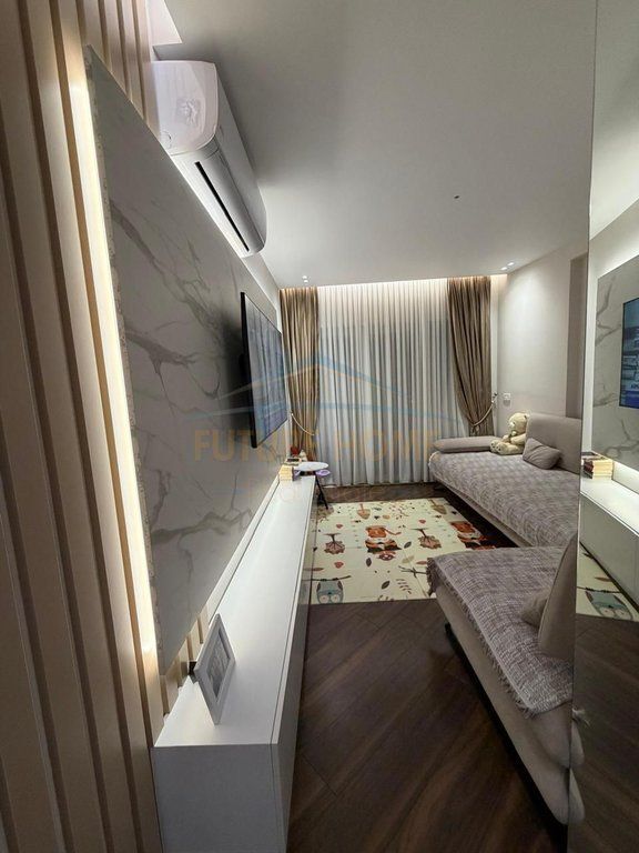 Shitet apartament 1+1 Kodra e Diellit 2