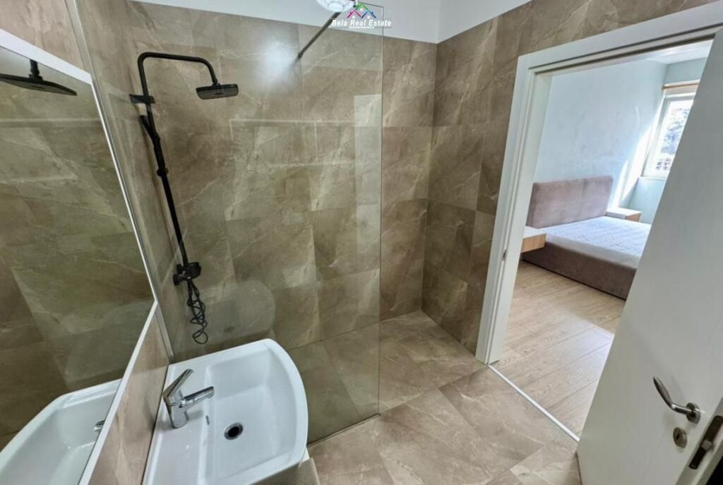 Apartament Ne Shitje 2+1 Tek Liqeni i Thate (ID B120830) Tirane