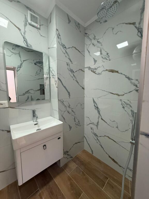 IN VENDITA APPARTAMENTO 1+1 – SCUOLA ROSSA