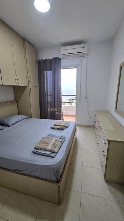 Shitet 2+1 ne Qerret me pamje deti 185,000 €