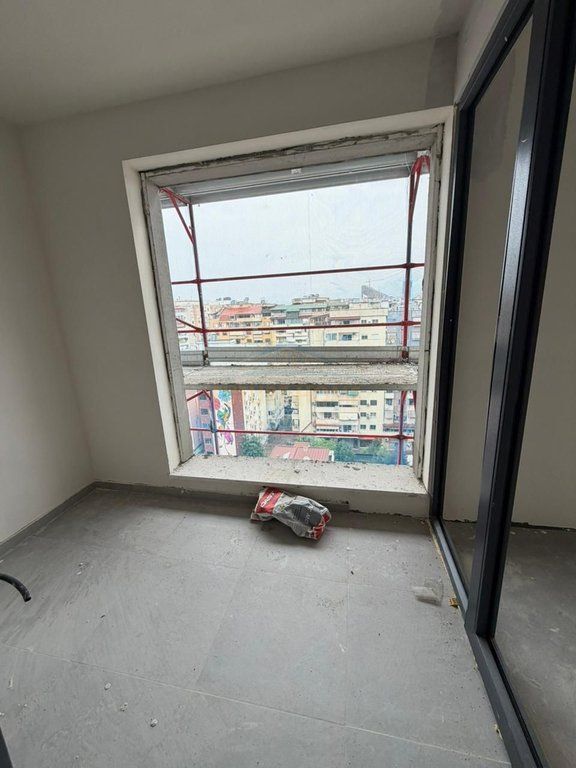 Vendesi in vendita appartamento 2+1+2 Comune di Parigi White Tower