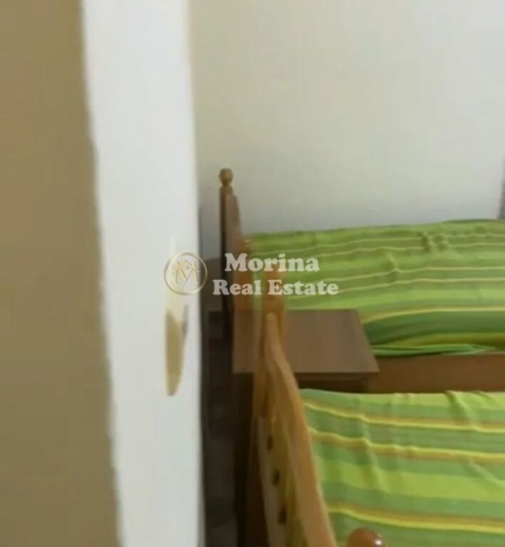 Qera | Shtëpi private 1 + 1 | Qytet Studenti | 250 €/muaj