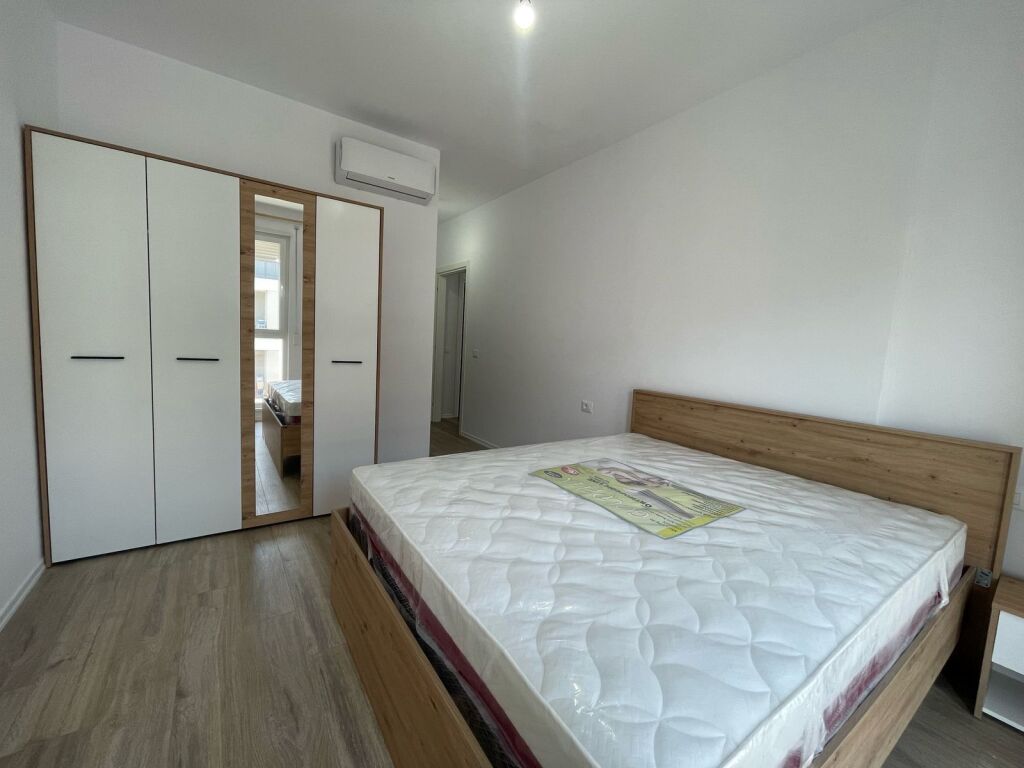 🏡 Jepet me qira apartament 2+1 – Univers City (prapa Coca-Cola)💰 Çmimi: 50,000 lekë (me parkim) 45,000 lekë (pa parkim)