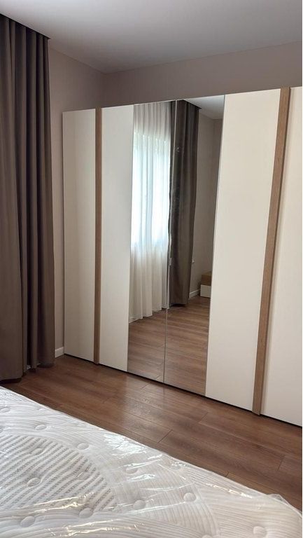 Qera, Apartament 1+1+POST PARKIMI , Rruga Siri Kodra, Tirane