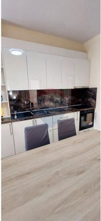 🏡 APPARTAMENTO 1+1 IN AFFITTO – ACQUA FREDDA, VLORË