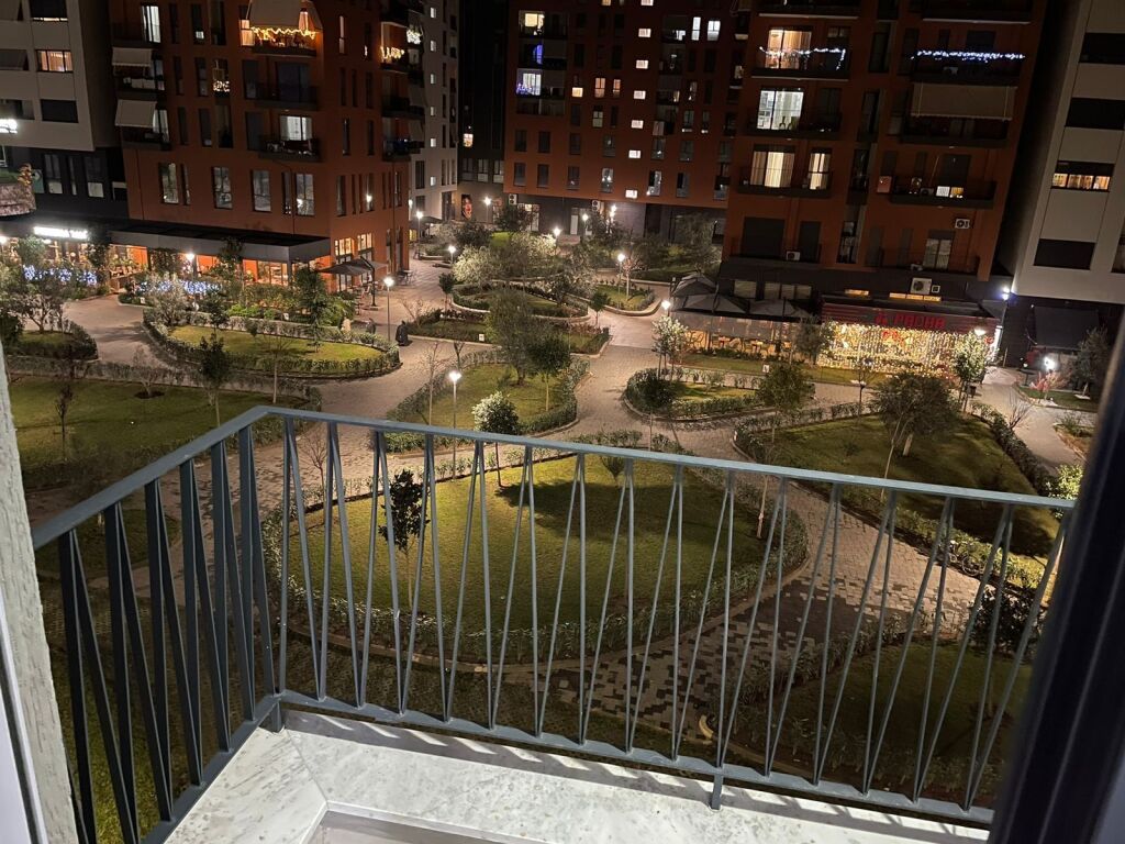 Super ap 2+1 al congresso di QSUT Manastiri (zircone)