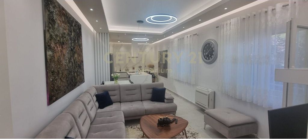 2-Storey Villa for Sale in Yrshek!