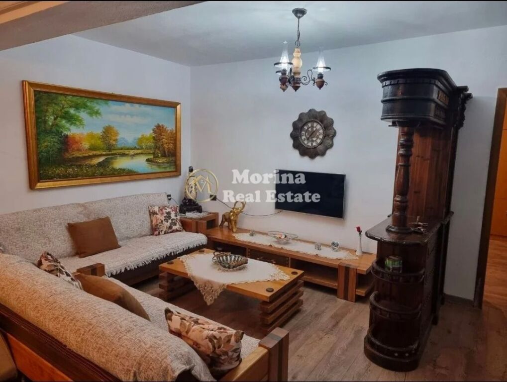 Affitto | Casa privata 1 + 1 | Scuola Unita | 380 €/mese