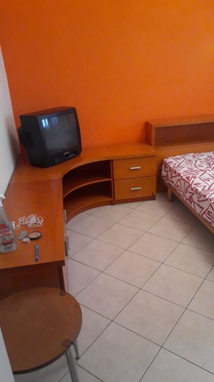 Appartamento 1+1, Moschea di Tabakeve!