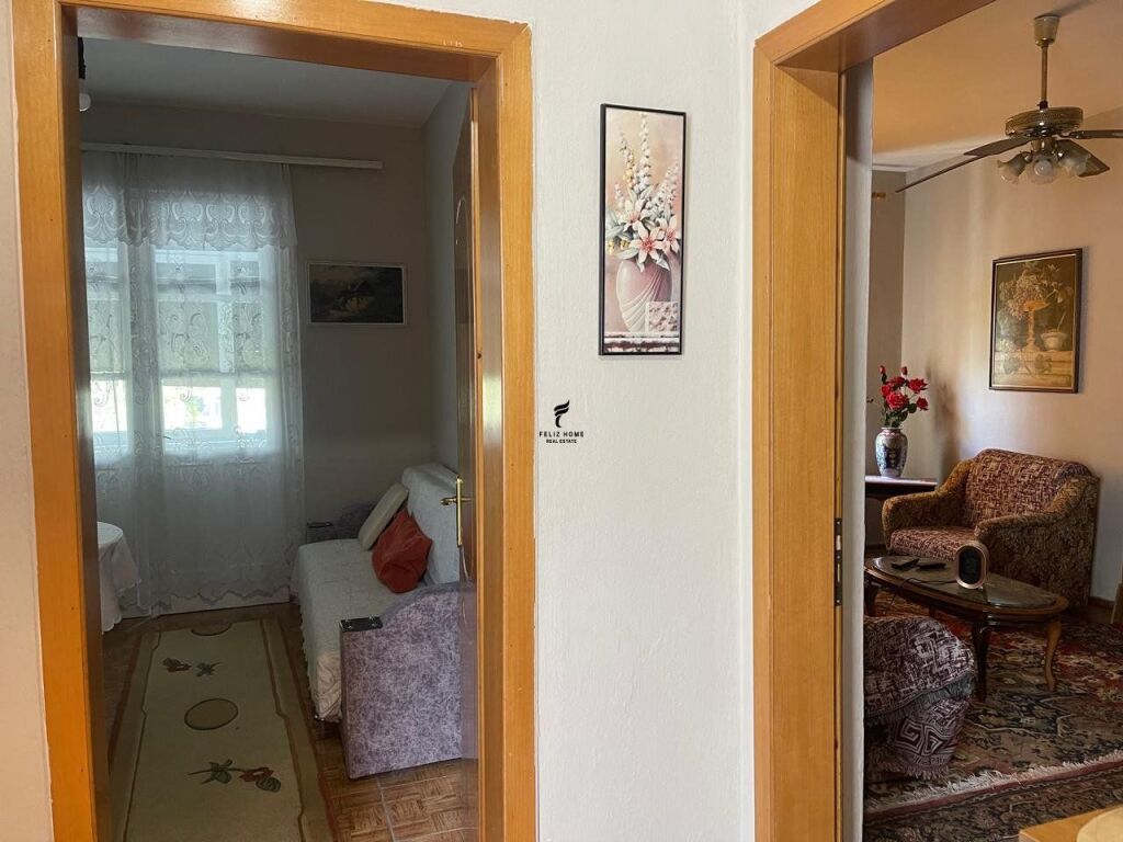 APARTAMENT ME QERA 2+1 ISH RESTORANT DURRSI 50.000 LEKE FH-67120