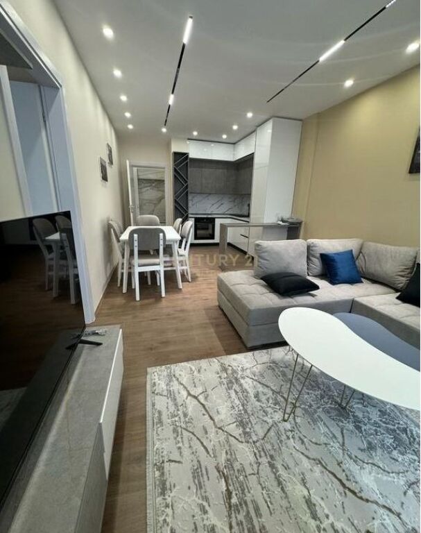 APPARTAMENTO IN AFFITTO 2+1+POSTO AUTO KODRA E DIELLI