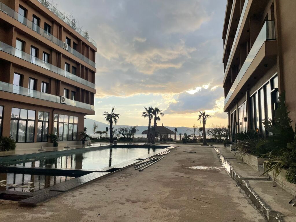 🌊 DUPLEX LUKSOZ PËR SHITJE – RADHIMË, JONUFER (VLORË)